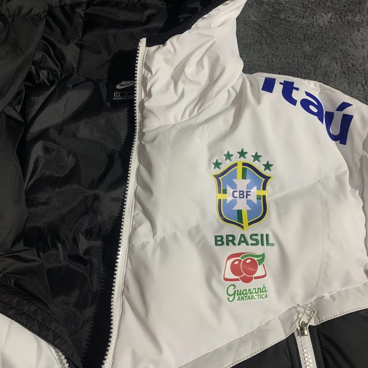 Brazil CBF Men Full‑Zip Padded Hooded Jacket Warm Winter Soccer Outerwear