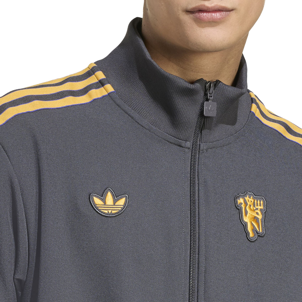 Manchester United 2025 Icon Track Top